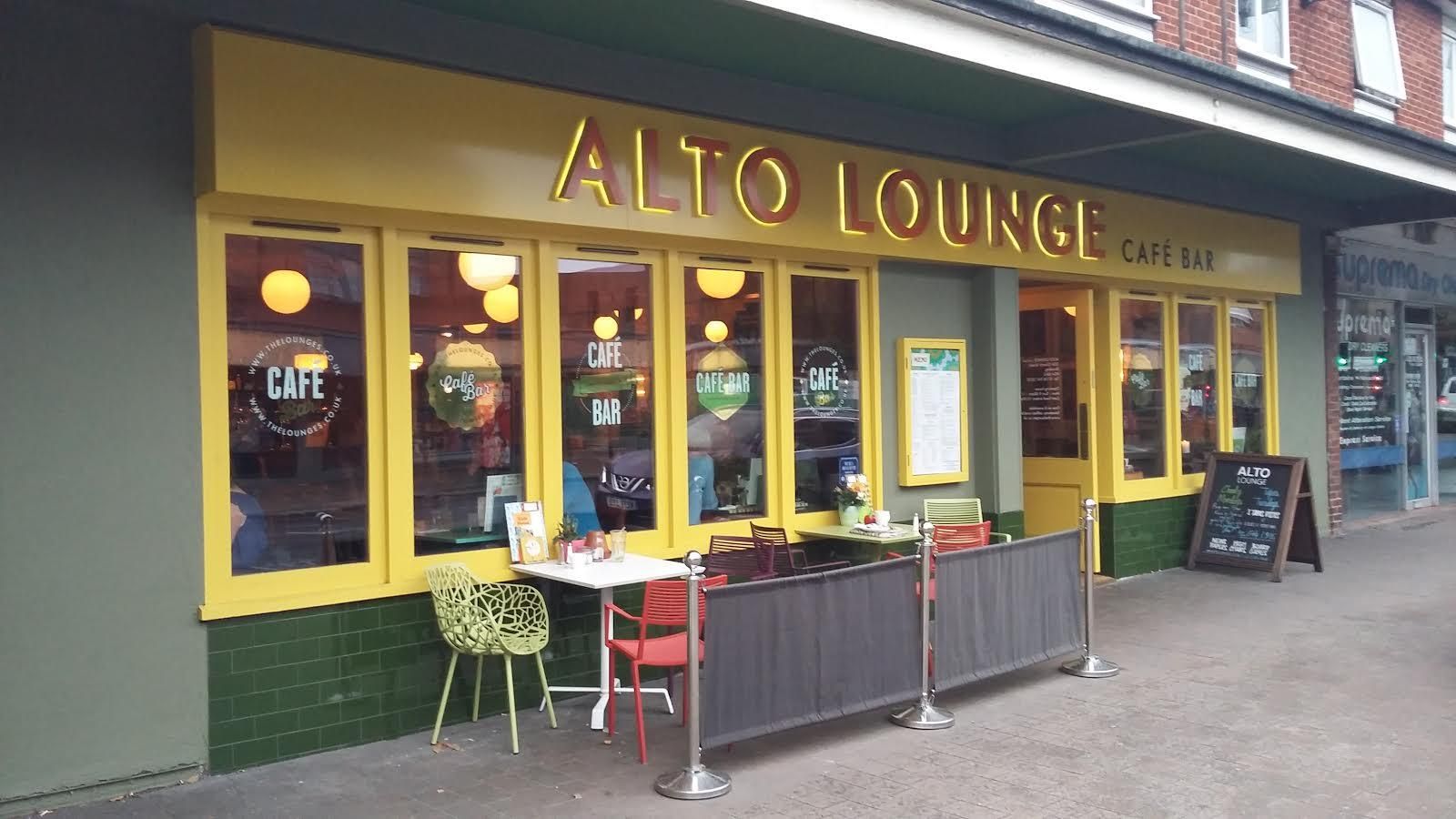 Front of Alto Lounge. (Pub, External, Sign, Key). Published on 05-09-2017