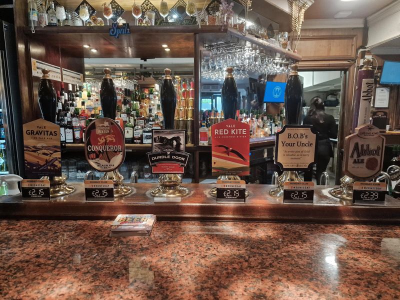 (Pub, Bar). Published on 11-10-2025 