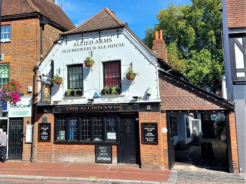 (Pub, Key). Published on 29-10-2022