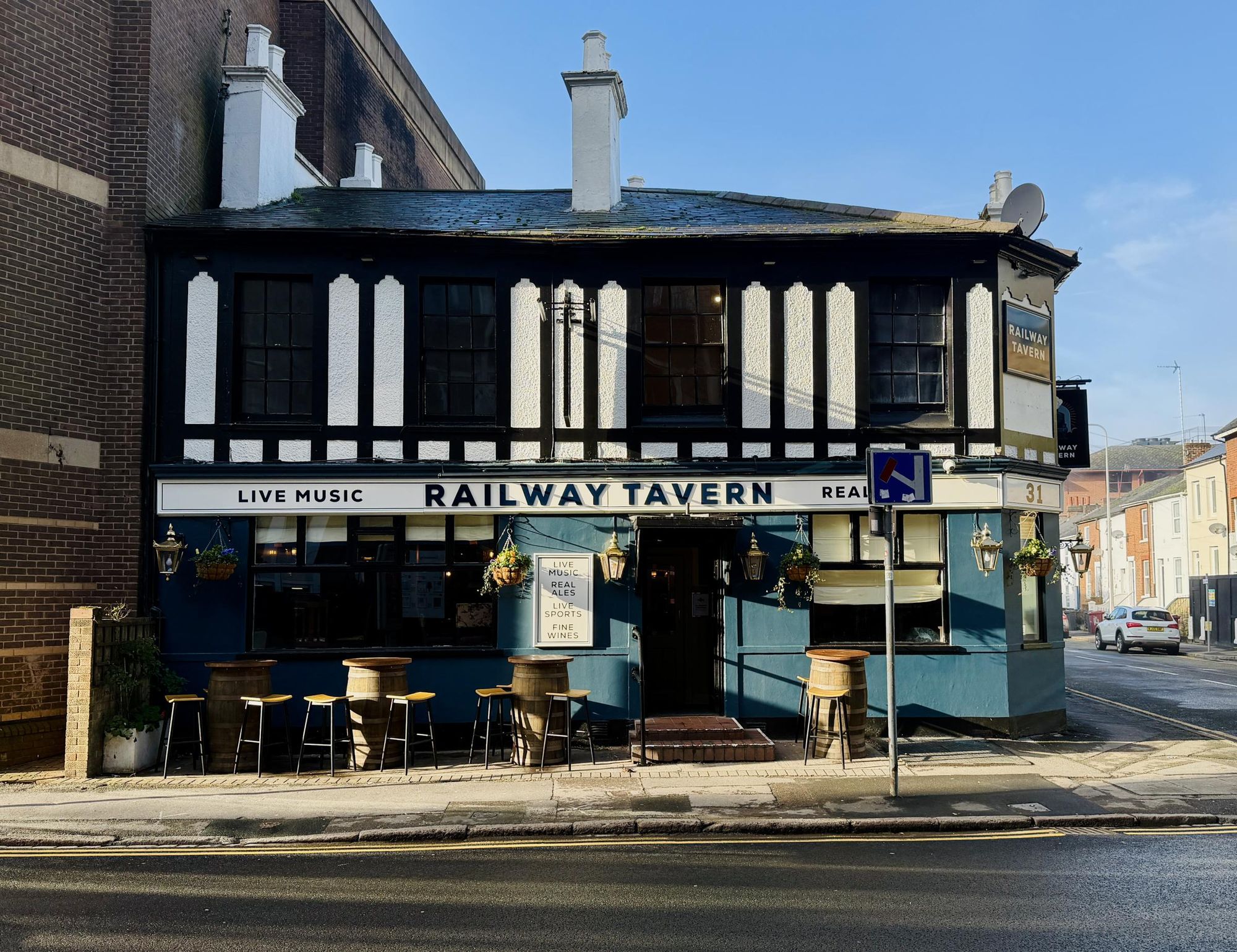 (Pub, External, Key). Published on 18-01-2026