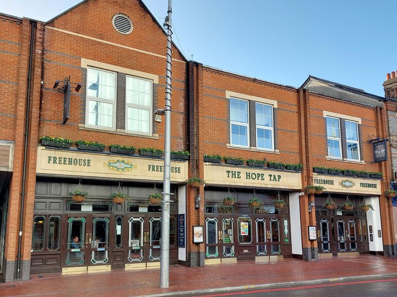 (Pub, Key). Published on 01-12-2022