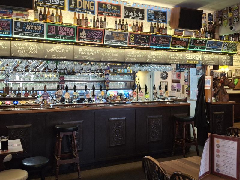 (Pub, Bar). Published on 06-06-2026 