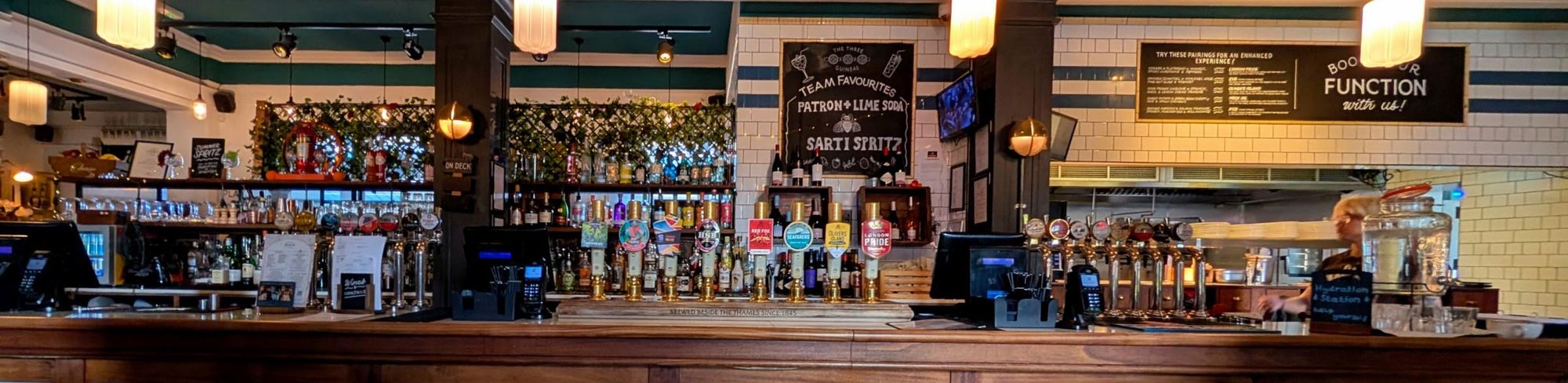 (Pub, Bar). Published on 11-10-2025