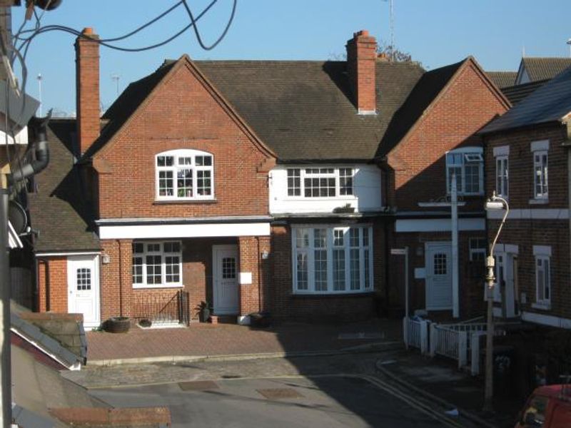(Pub, Key). Published on 06-02-2013