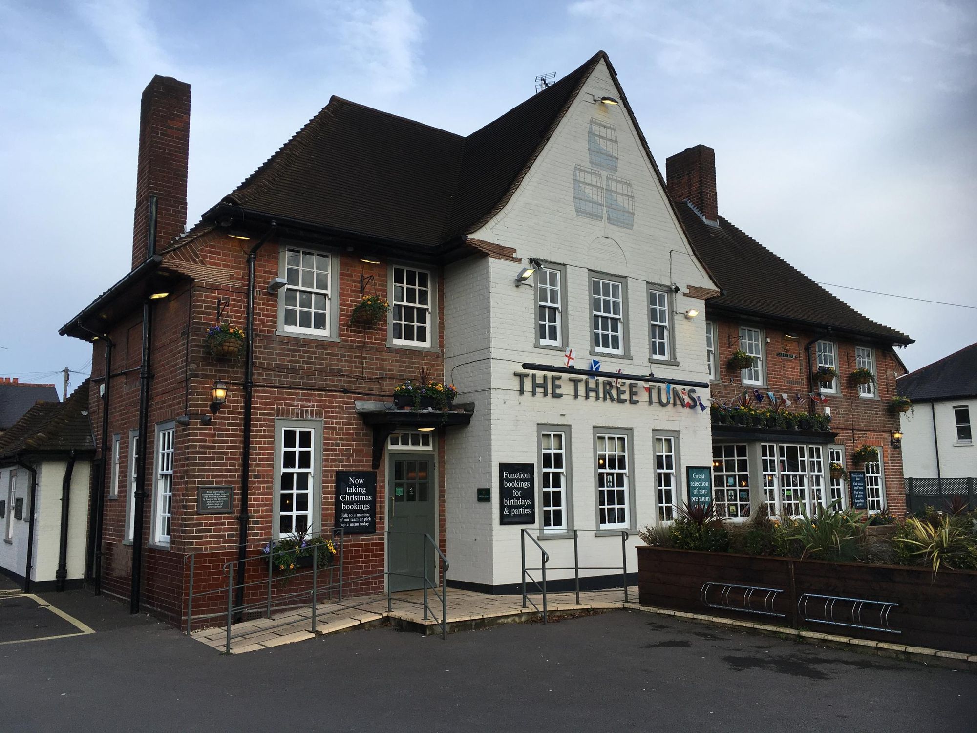 (Pub, Key). Published on 30-11-2019