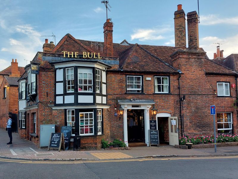 (Pub, Key). Published on 12-09-2022