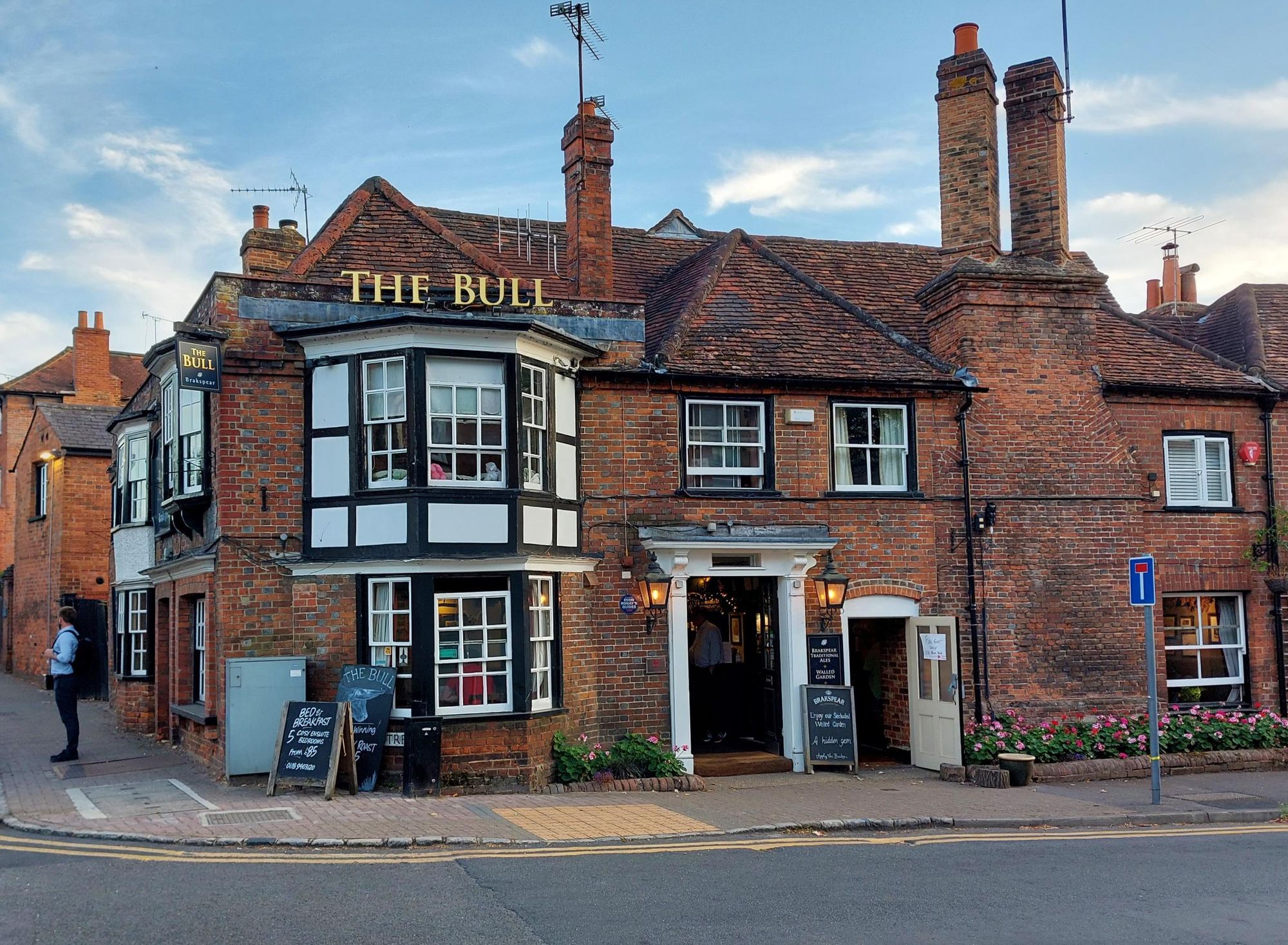 (Pub, Key). Published on 12-09-2022