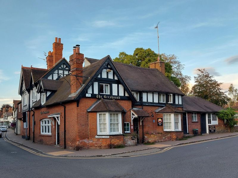 (Pub, Key). Published on 12-09-2022