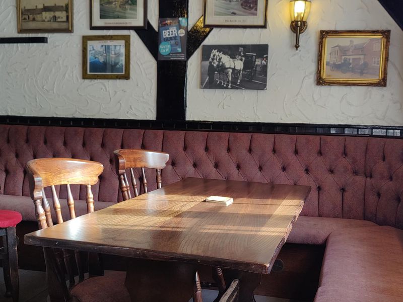 The side lounge. (Pub). Published on 22-11-2022