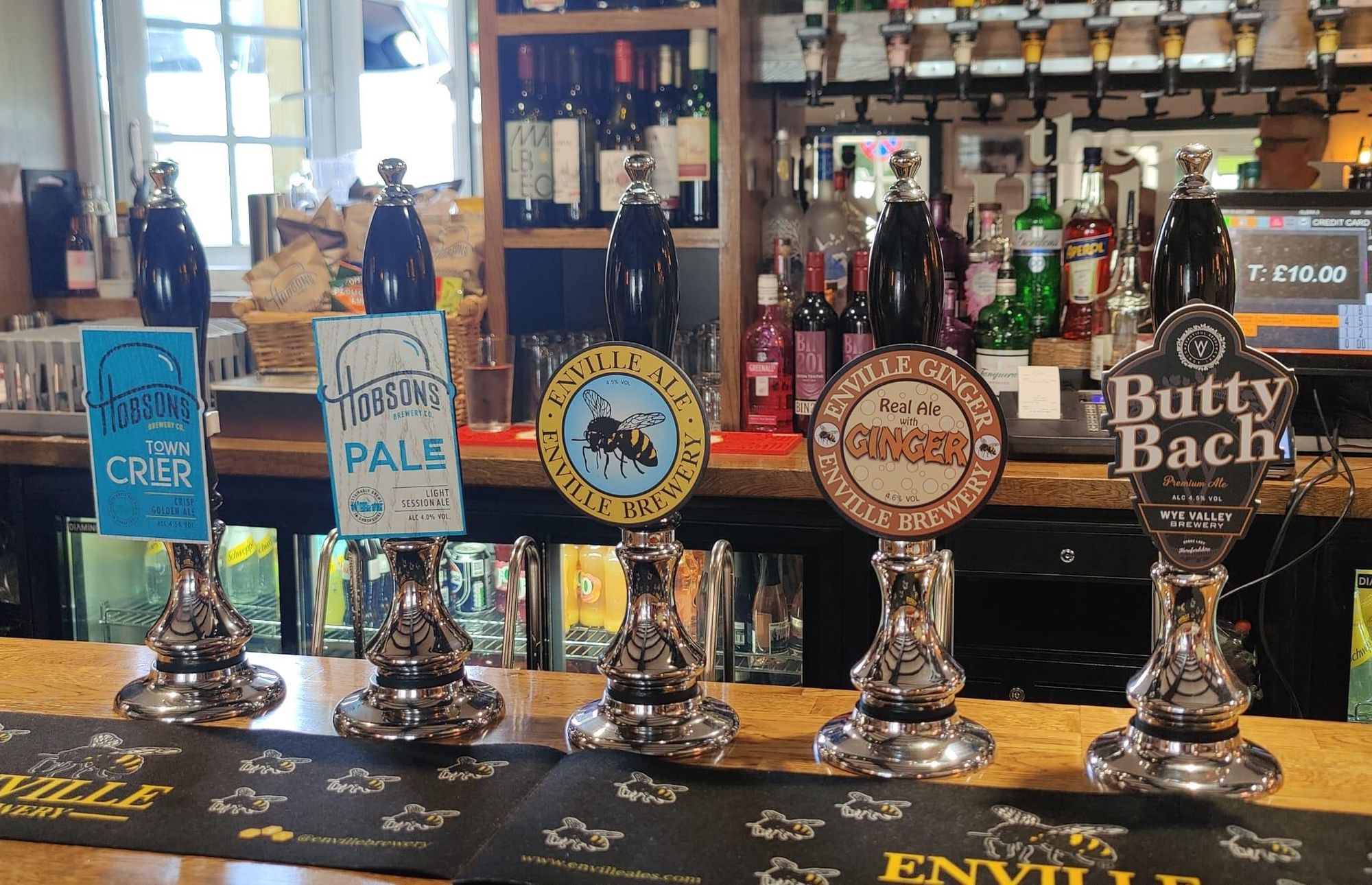 (Pub, Bar). Published on 13-07-2025