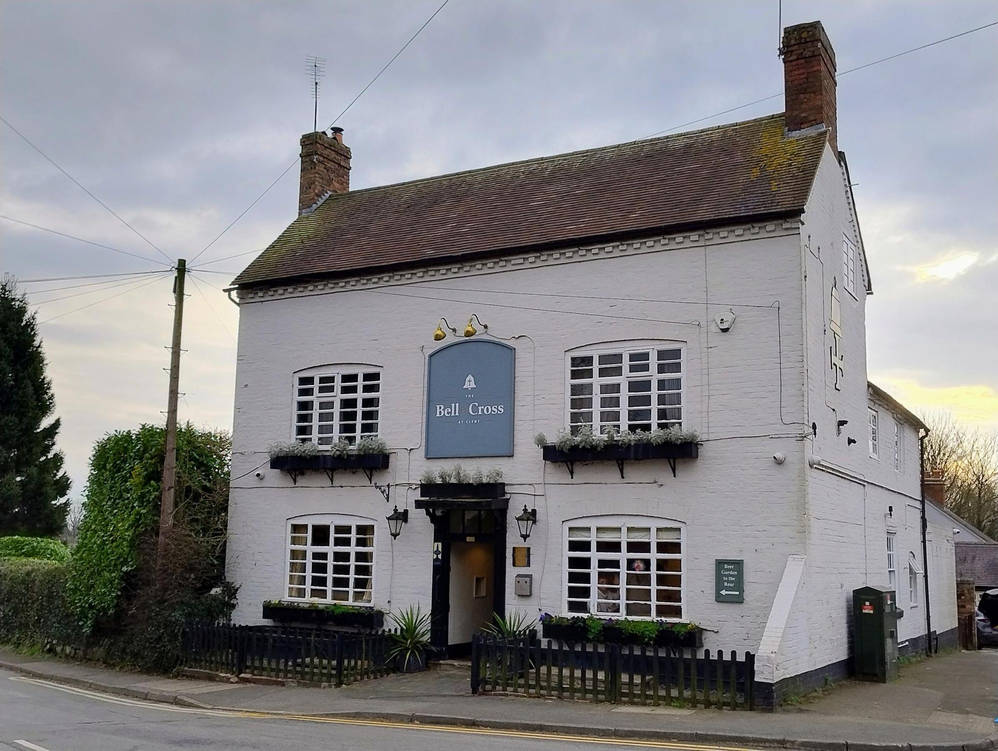 (Pub, External, Key). Published on 04-08-2025
