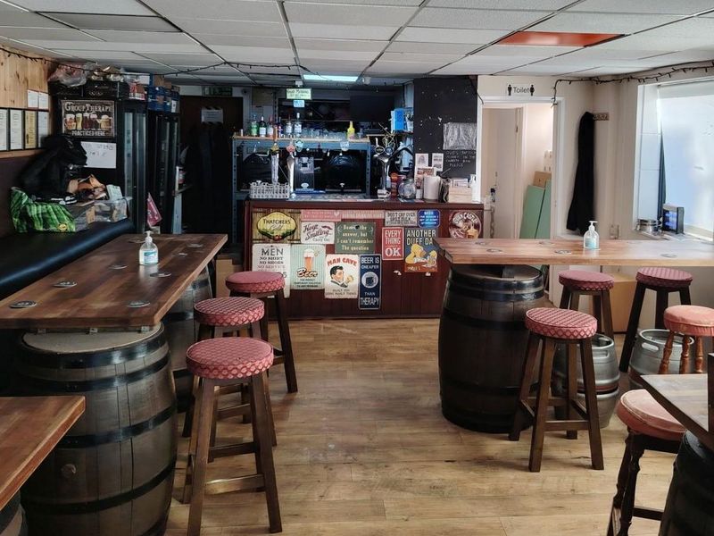 (Pub, Bar). Published on 25-08-2026