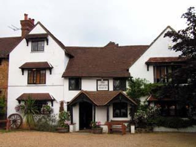 Outside. (Pub, Key). Published on 31-07-2006