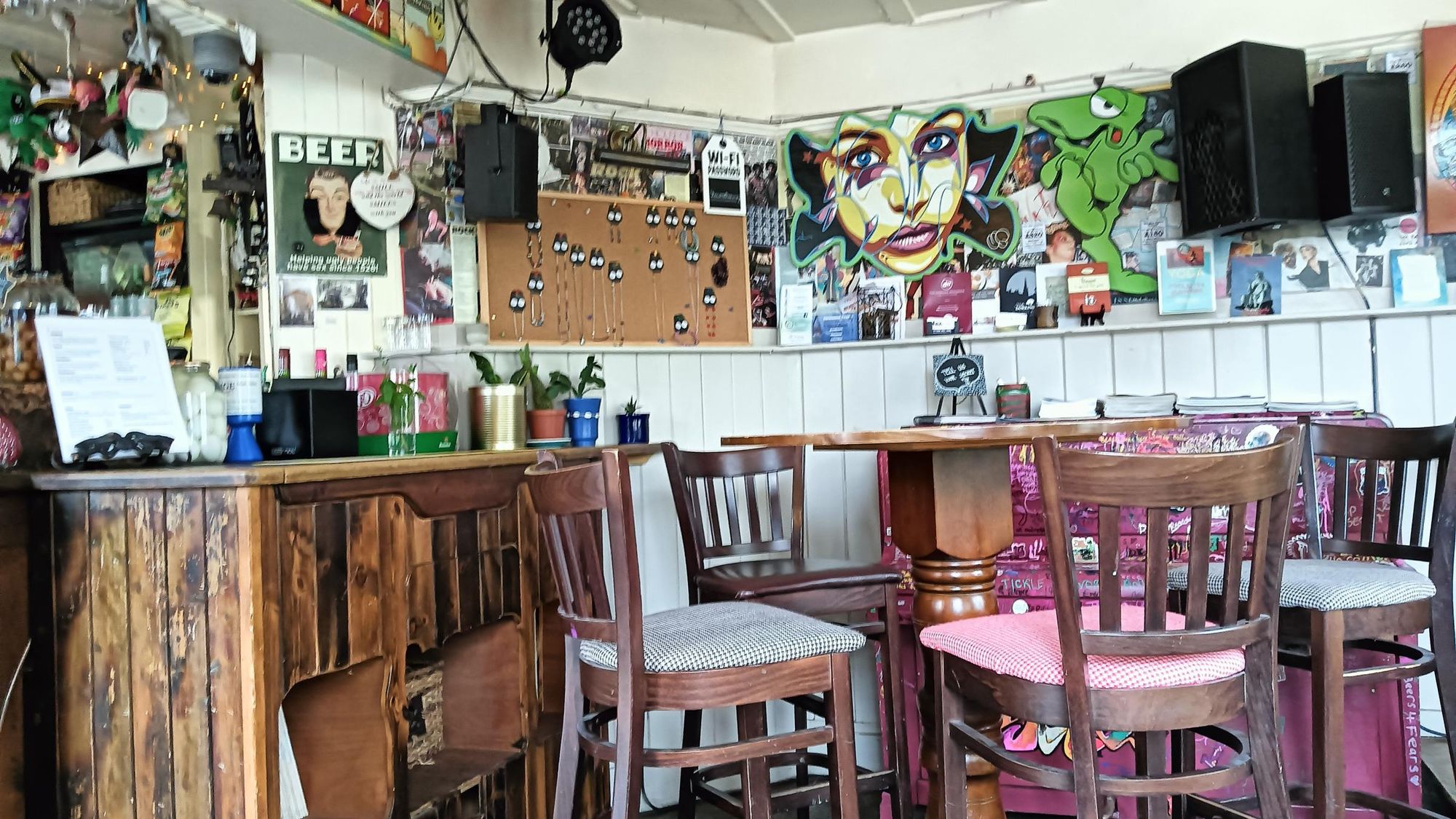 Front bar area. (Pub, Bar). Published on 02-07-2024