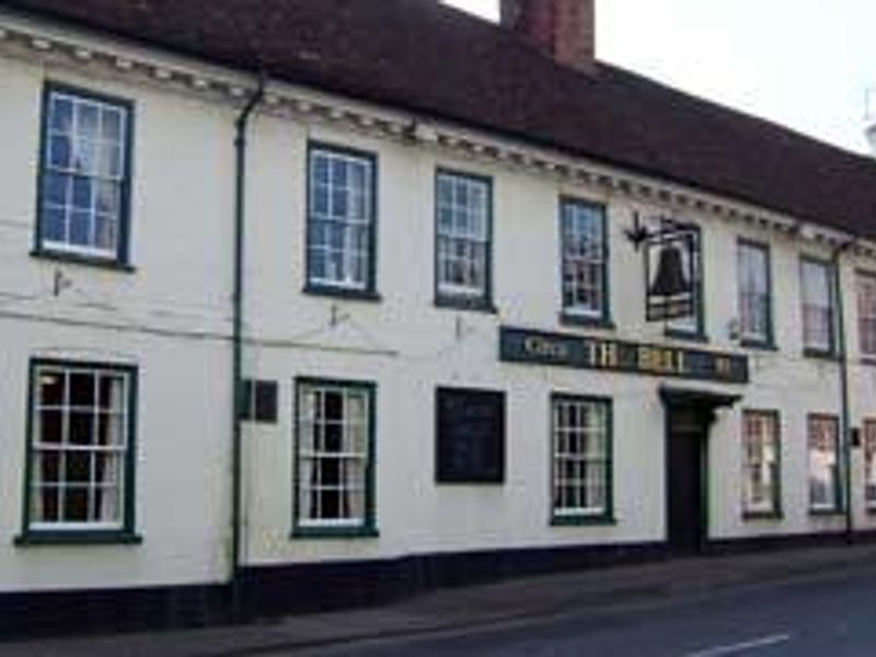Outside. (Pub, Key). Published on 12-11-2006