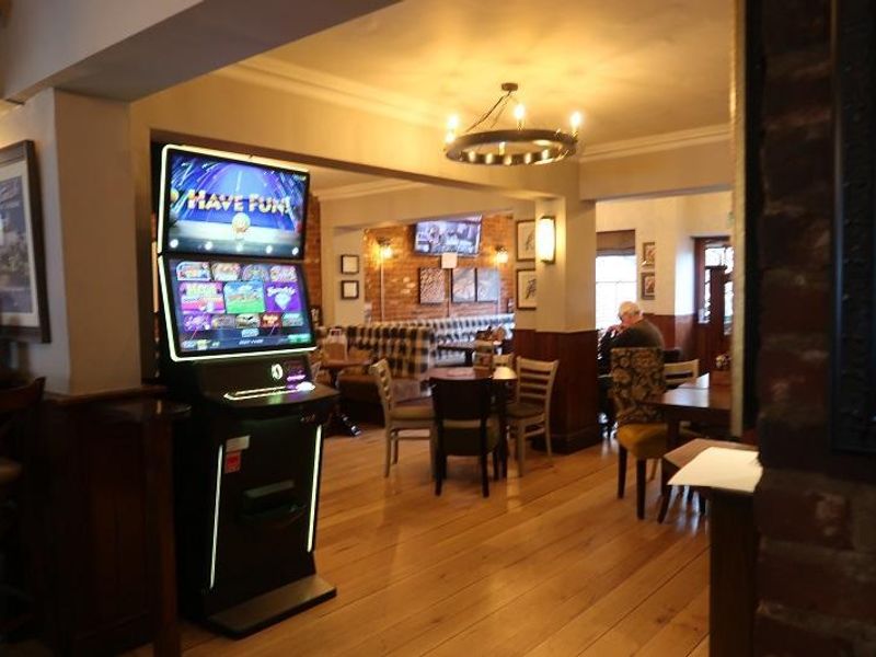 Interior 2. (Pub). Published on 01-08-2020