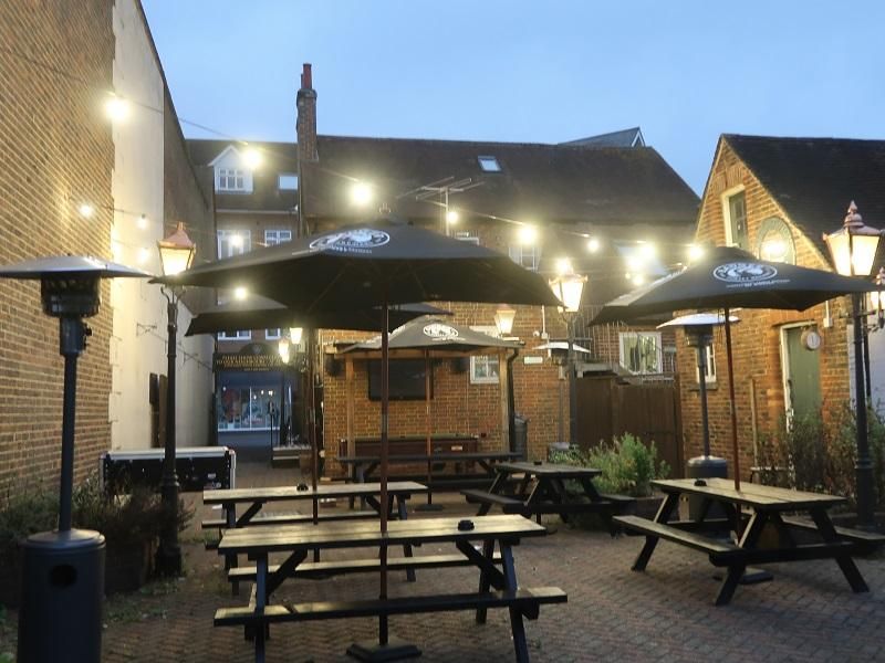 Garden. (Pub, External, Garden). Published on 09-11-2022