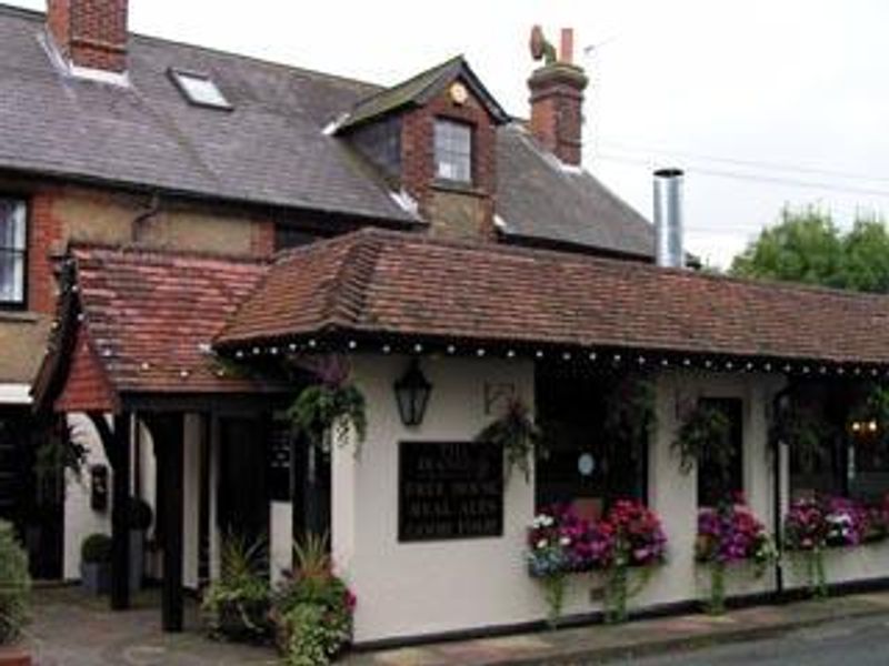 Outside. (Pub, Key). Published on 26-10-2008