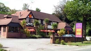 Outside. (Pub, Key). Published on 25-05-2006
