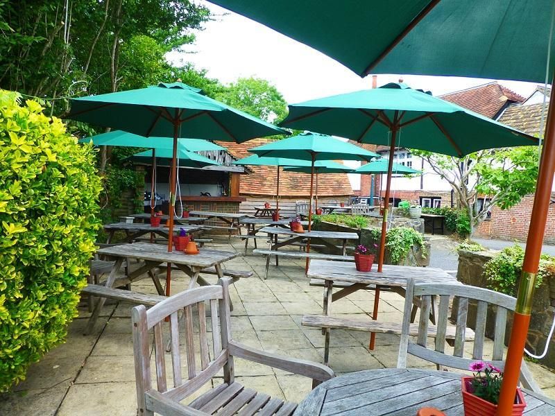Side garden area. (Pub, External, Garden). Published on 13-07-2017
