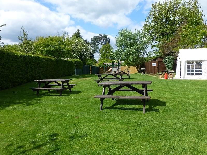 Garden 1. (Pub). Published on 30-06-2017