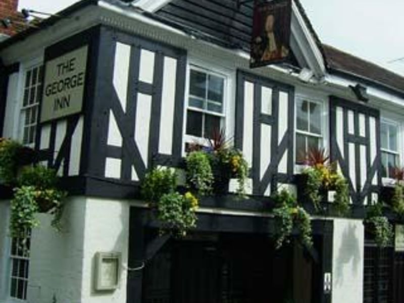 Outside. (Pub, Key). Published on 24-04-2006