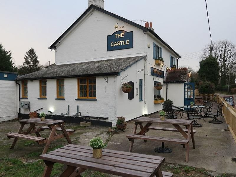 Seating outside front of pub. (Pub, External, Garden). Published on 09-11-2022 