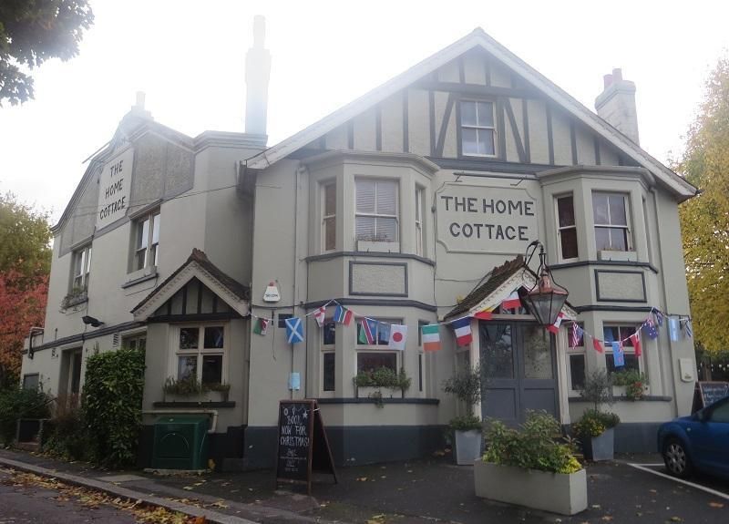 Outside. (Pub, Key). Published on 27-06-2016