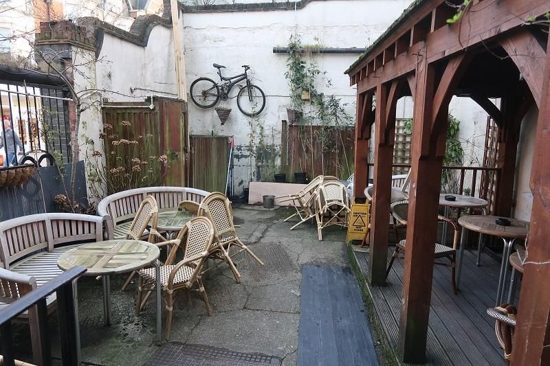 Garden 1. (Pub). Published on 01-08-2020