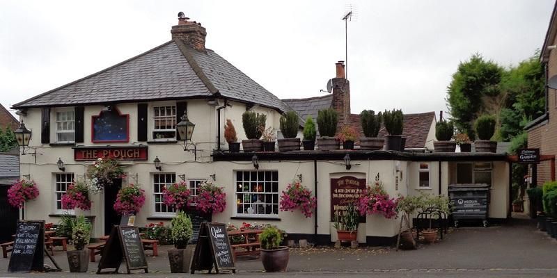 Outside. (Pub, Key). Published on 01-10-2016