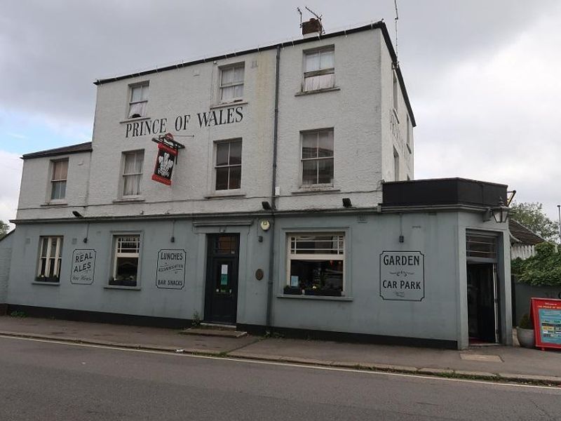 Outside. (Pub, Key). Published on 14-09-2020