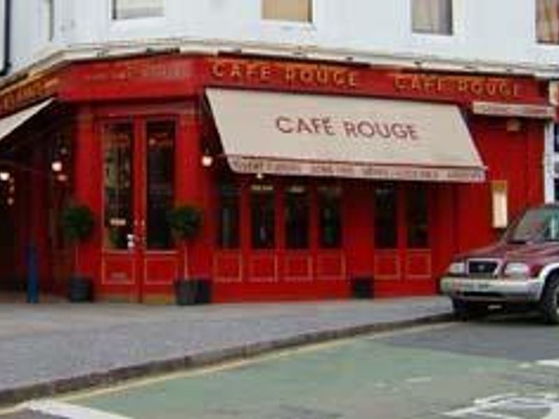 Outside. (Pub, Key). Published on 27-05-2006