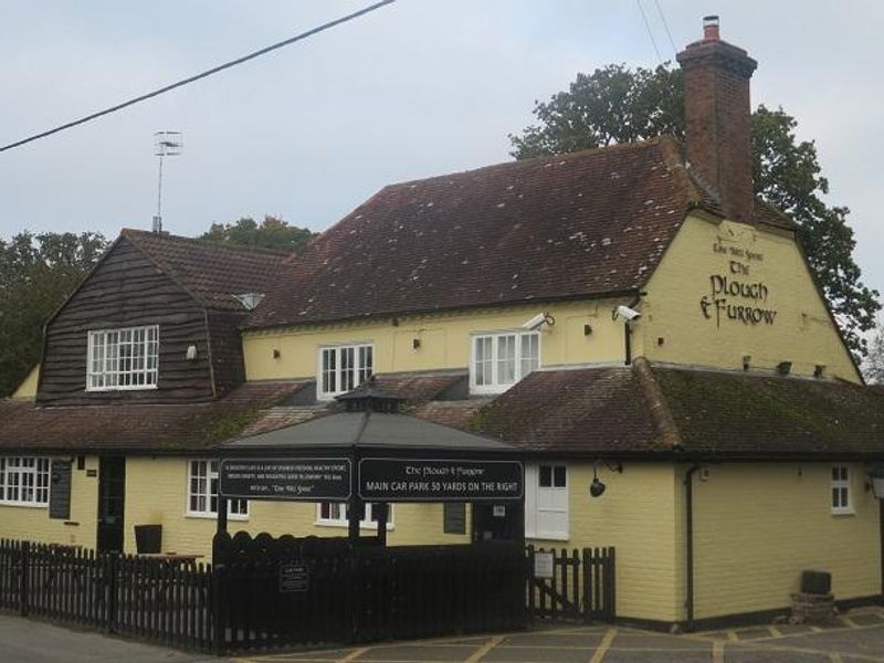 Outside. (Pub, Key). Published on 27-06-2016