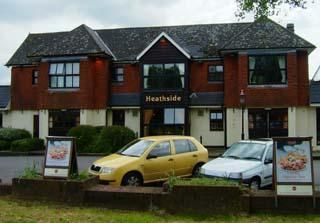 Outside. (Pub, Key). Published on 28-05-2006