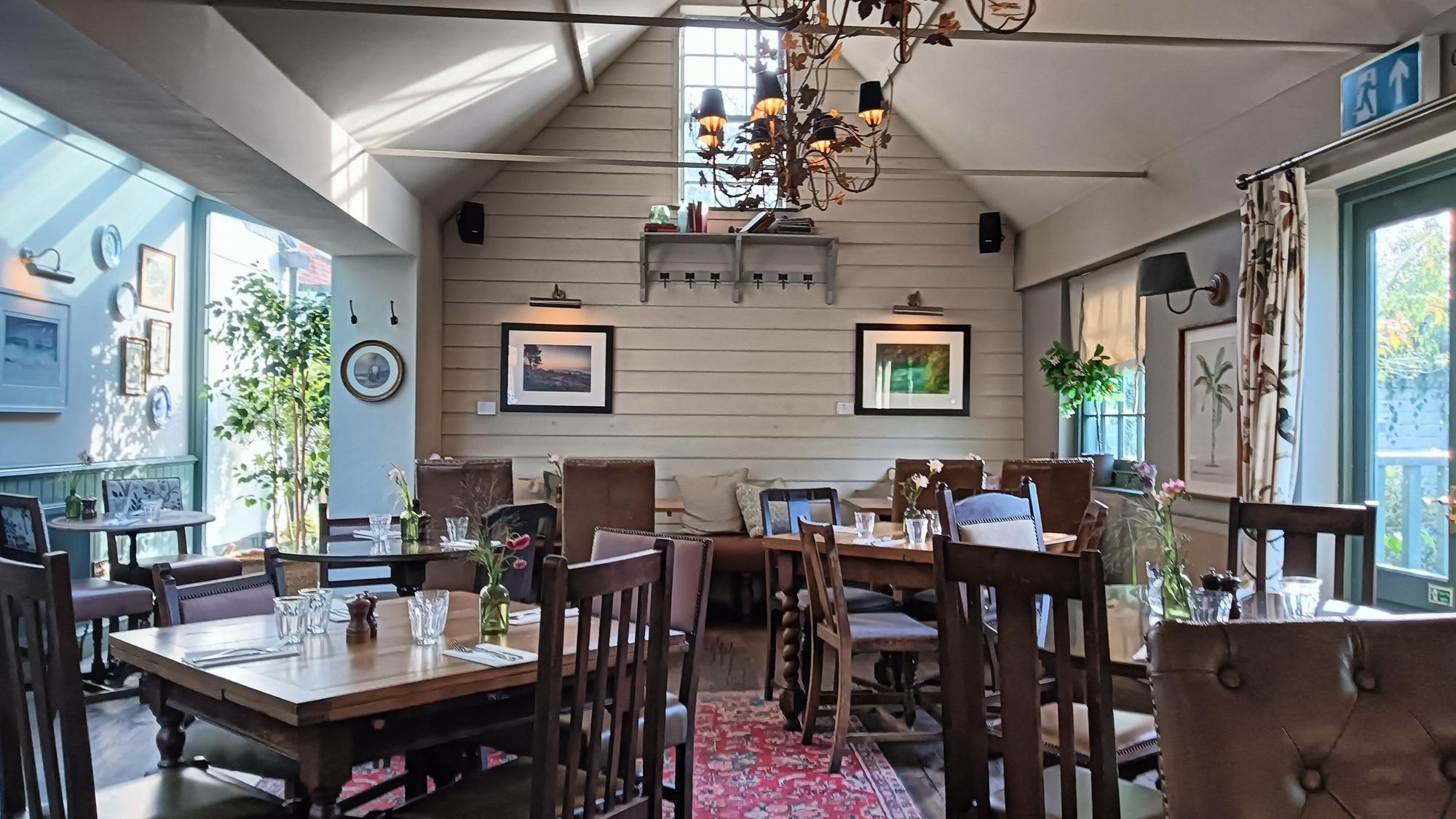 Conservatory. (Pub). Published on 10-09-2024