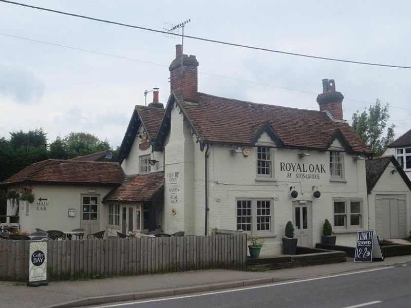 Outside. (Pub, Key). Published on 27-06-2016