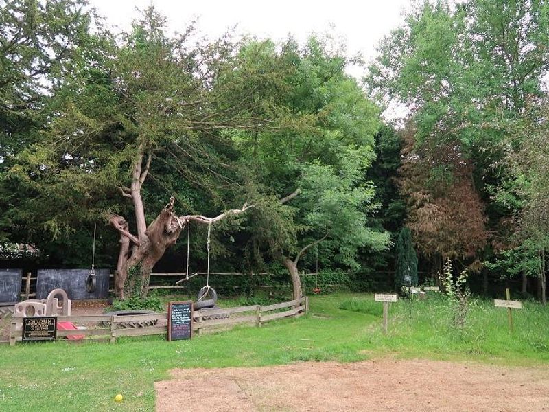 Garden 2. (Pub). Published on 10-07-2018
