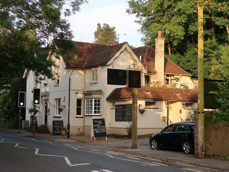 Outside. (Pub, Key). Published on 02-06-2018