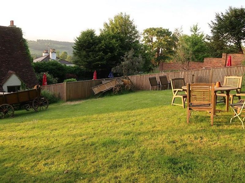 Garden 2. (Pub). Published on 02-06-2018