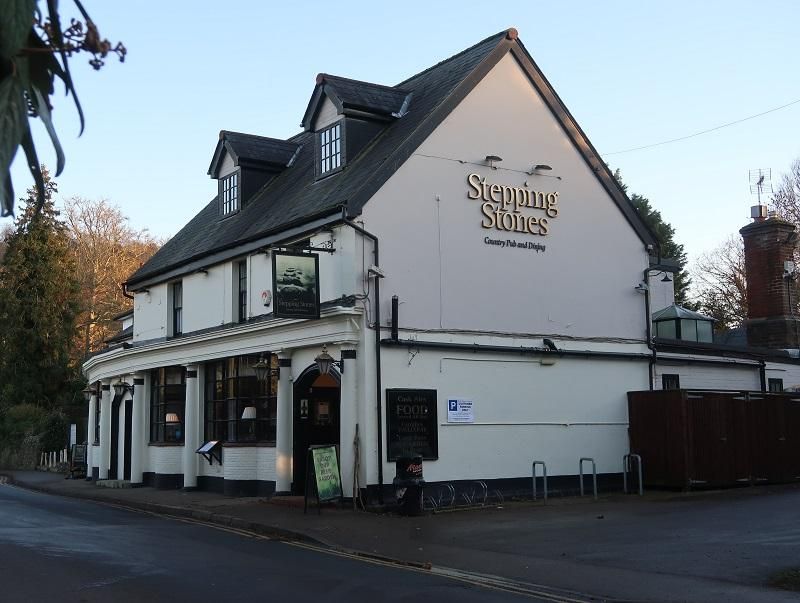 Outside of pub. (Pub, External, Key). Published on 09-11-2022