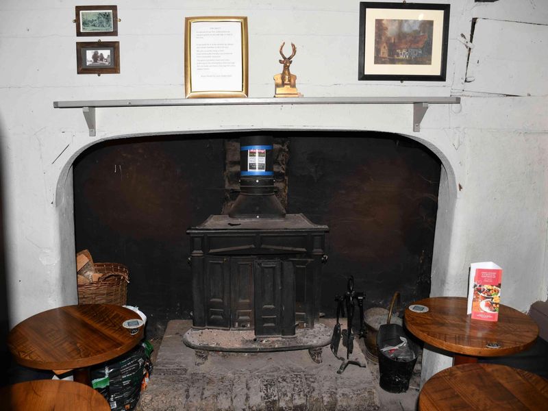 (Pub, Bar). Published on 29-01-2024