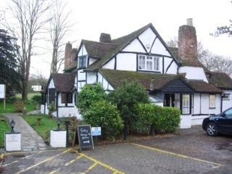 Outside. (Pub, Key). Published on 23-12-2012