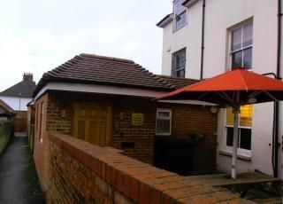 Outside. (Pub, Key). Published on 08-03-2015