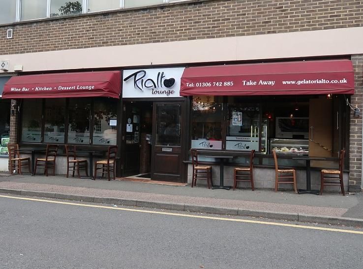 Outside. (Pub, Key). Published on 01-09-2020
