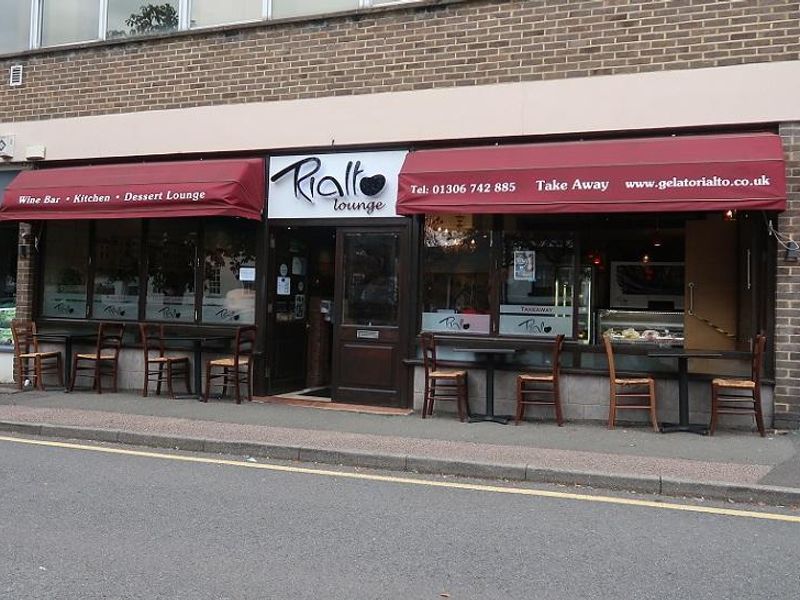 Outside. (Pub, Key). Published on 01-09-2020