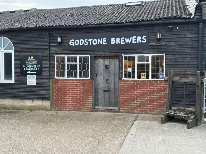 (Pub, Brewery, External, Key). Published on 26-04-2024