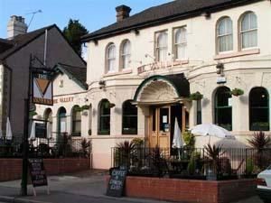 Outside. (Pub, Key). Published on 14-05-2006