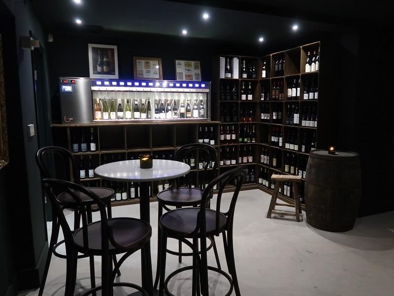 Back of bar. (Pub, Bar). Published on 09-11-2022 