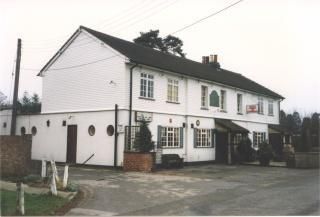 Outside. (Pub, Key). Published on 31-05-2006