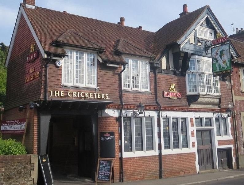 Outside of pub. (Pub, External, Key). Published on 09-11-2022